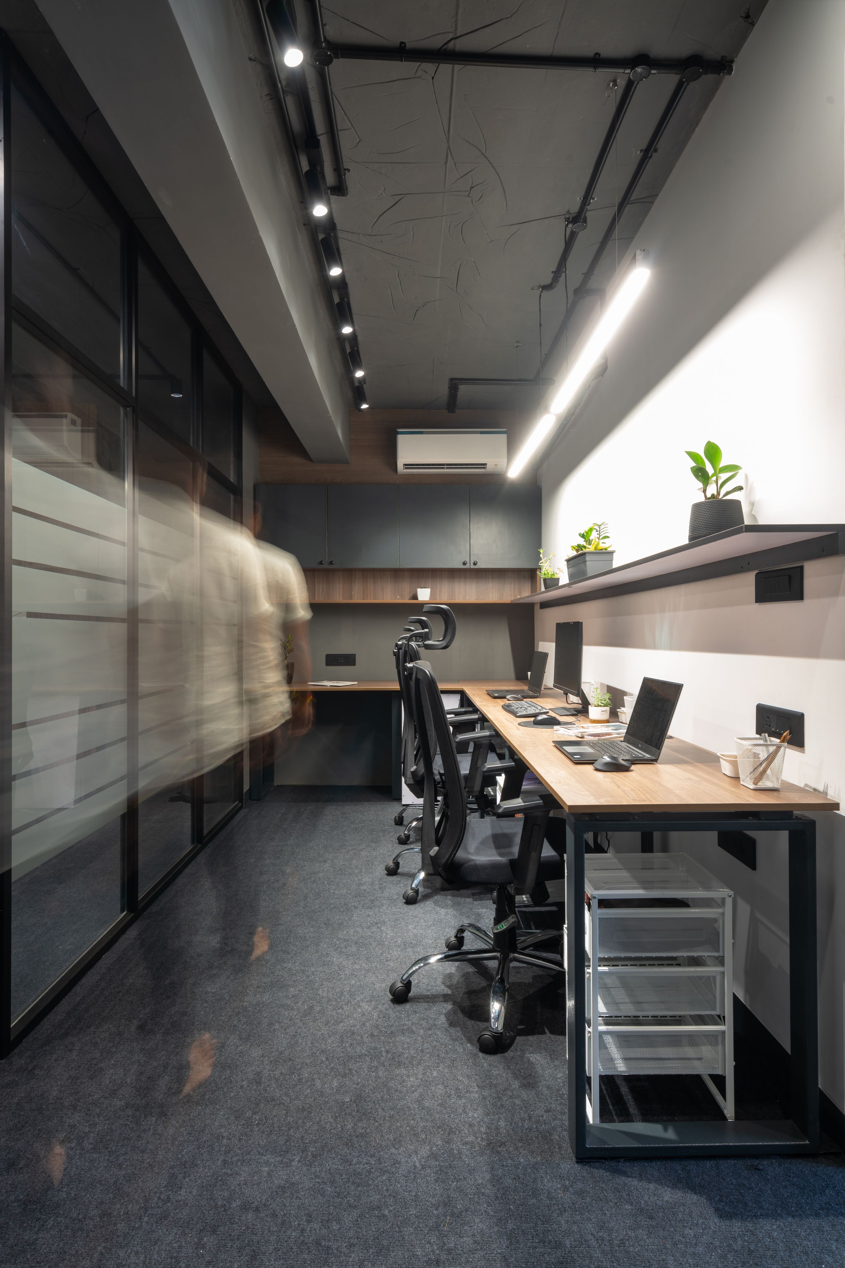 Thalir — view 5